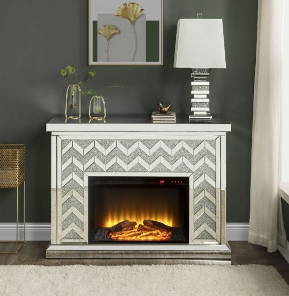 Noralie 30'  Fireplace